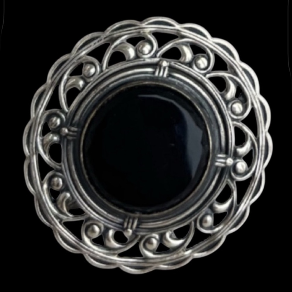 Vintage Sterling Silver Brooch Pin Onyx Black Stone Ornate Scrolled Filigree - Picture 14 of 15